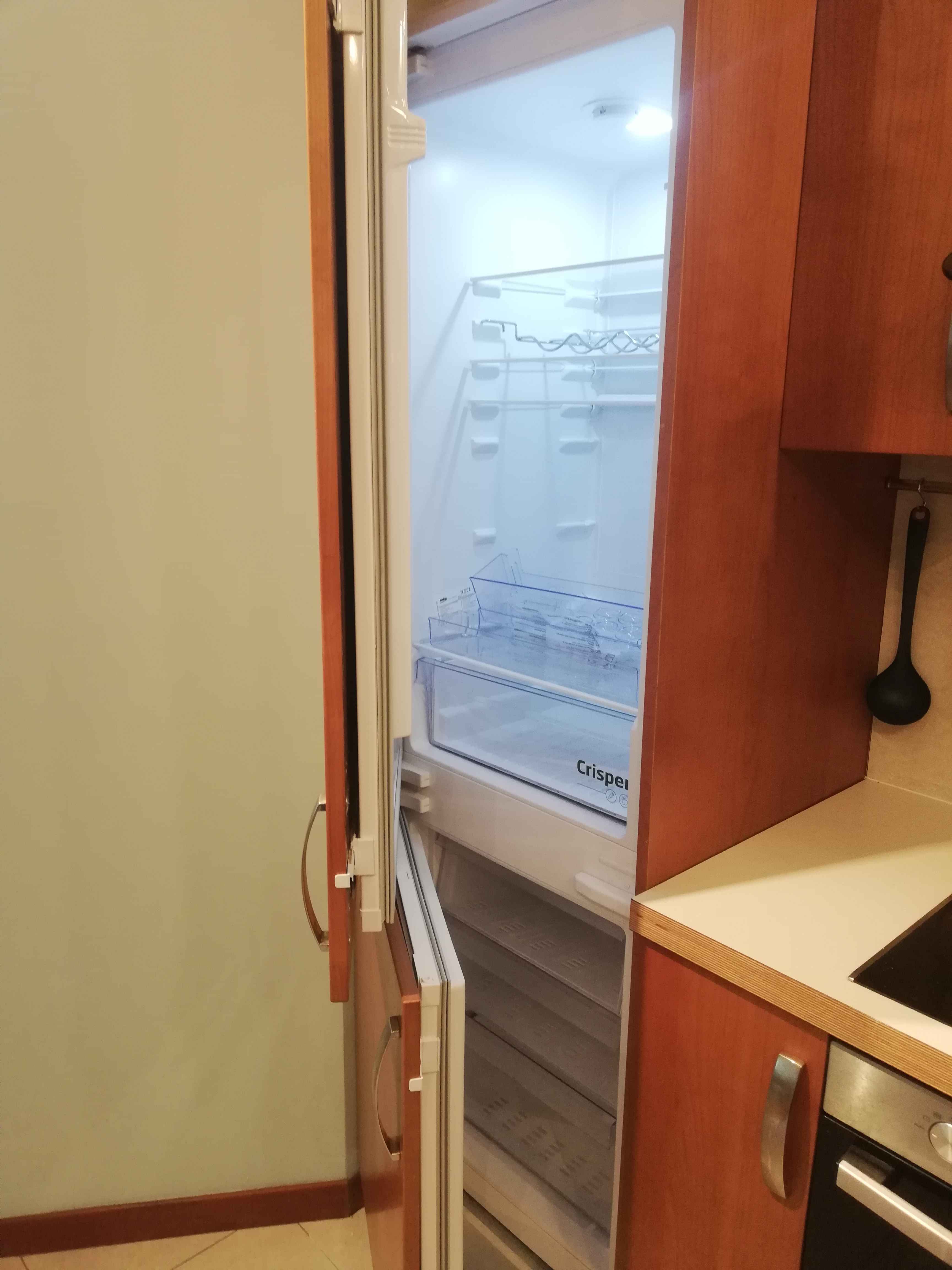 Установка и подключение холодильника