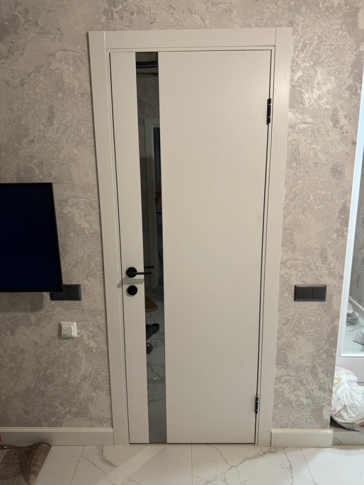 Врезка завертки/дверной ручки/магнитной ответки/цилиндра для замка