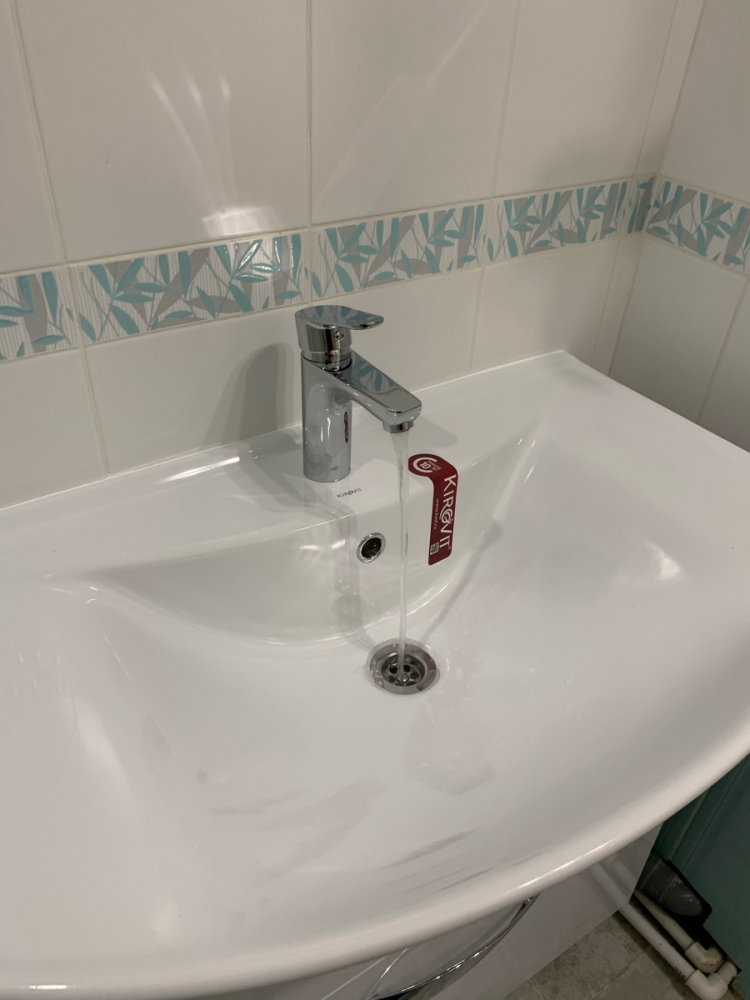Замена смесителя в ванной в Москве — цена за услугу и отзывы на мастеров |  Hands