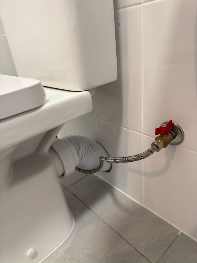 Установка напольного унитаза