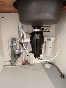 Установка проточного фильтра для питьевой воды