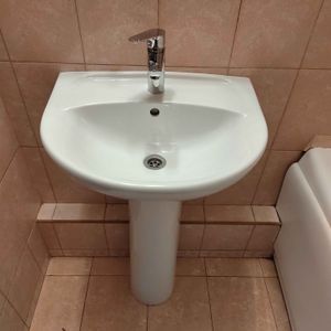 Установка смесителя (на готовые коммуникации)