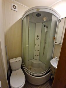 Демонтаж душевой кабины
