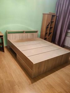 Сборка двуспальной кровати