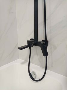 Заменены поврежденные уплотнители, устранены протечки в соединениях, проверена герметичность труб, отрегулирован смеситель, восстановлена функциональность сантехнической системы.