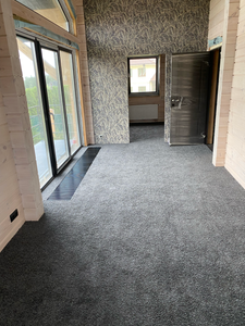 Укладка ковролина на клей более 15 кв.м