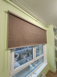 Монтаж рулонной шторы, рулонной шторы «день-ночь» на стену\потолок или в оконный проем