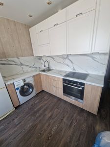 Установка столешницы ДСП Установка газовой варочной поверхности Установка и подключение встраиваемого электрического духового шкафа