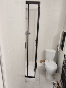 Установка и подключение душевого уголка/ширмы с поддоном