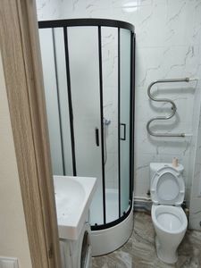 Установка и подключение душевого уголка/ширмы с поддоном