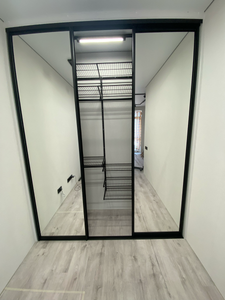 Навеска полки