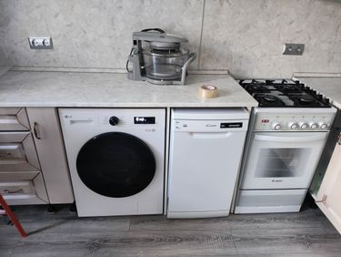 Установка отдельностоящей стиральной машины с подключением