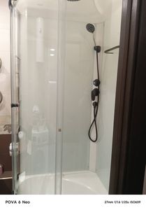 Установка душевой кабины шириной до 90 см