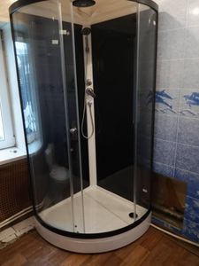 Установка душевой кабины шириной до 90 см