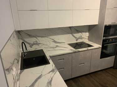 Сборка и установка проектной кухни под ключ Уменьшение глубины/высоты/ширины шкафов/фасадов/фальшпанелей Подключение встроенной микроволновки