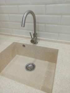 Установка смесителя (на готовые коммуникации)