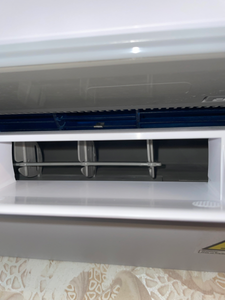 Выполнена очистка внутреннего блока устройства: удалены загрязнения, пыль, обработаны фильтры, промыты лопасти, проверена дренажная система, обеспечена беспрепятственная циркуляция воздуха.