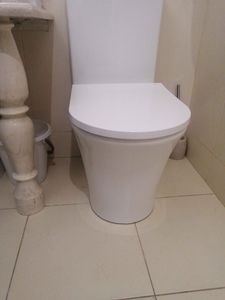 Установка напольного унитаза Демонтаж унитаза