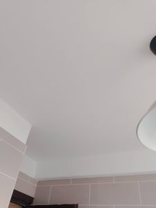 Покраска внутренних стен водоэмульсионной краской