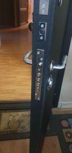 Замена (установка) замка металлической входной двери