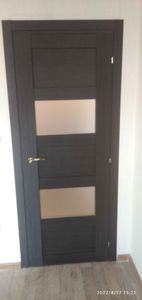 Установка межкомнатной одностворчатой двери с врезанной фурнитурой