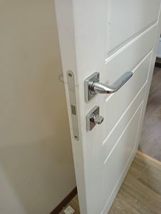 Проведена замена неисправных элементов, восстановлена функциональность, проверена работа механизма, устранены дефекты, обеспечена надежность, улучшена защита, отрегулированы детали.