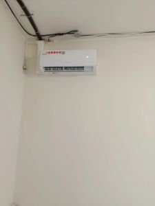 Установка сплит системы 7-9 kBTU (одноэтапный монтаж)