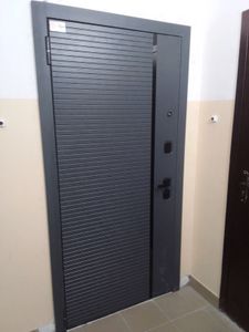 Установка входной двери весом до 95 кг