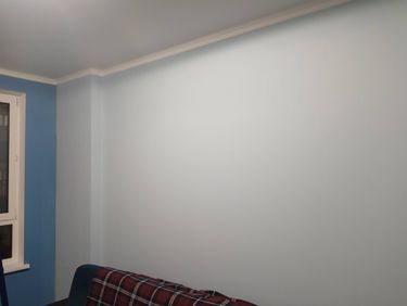 Покраска обоев в 2 слоя