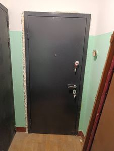 Установка входной двери весом до 95 кг