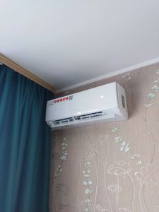 Установка сплит системы 7-9 kBTU (одноэтапный монтаж)