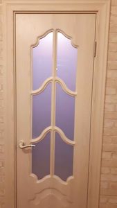 Установлена новая фурнитура, заменены изношенные детали, отрегулировано крепление, устранены зазоры, проверена плавность хода, восстановлена функциональность, обеспечена надежность конструкции.