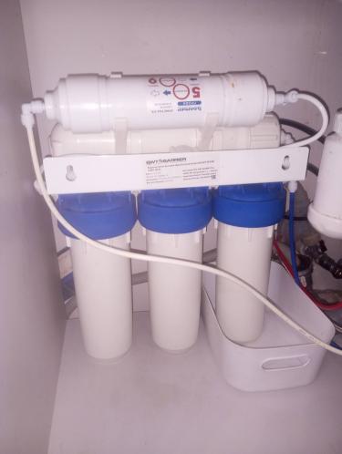 Замена картриджа в системе фильтрации