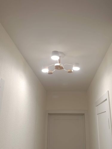 Установка люстры в сборке