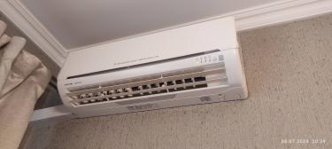 Проведена тщательная очистка фильтров, удаление пыли с внутренних элементов, дезинфекция системы, проверка дренажа и восстановление оптимальной работы устройства.