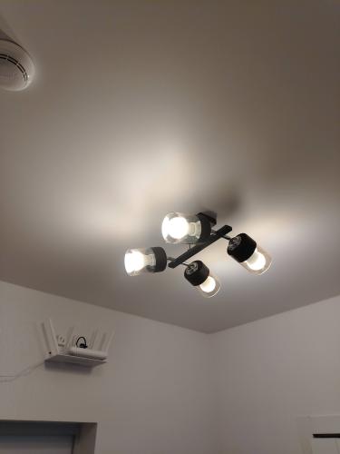 Установка карниза