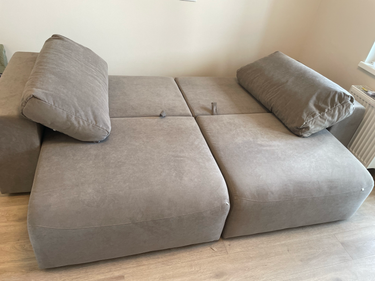 Сборка прямого дивана