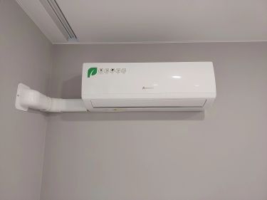 Установка сплит системы 7-9 kBTU (одноэтапный монтаж)