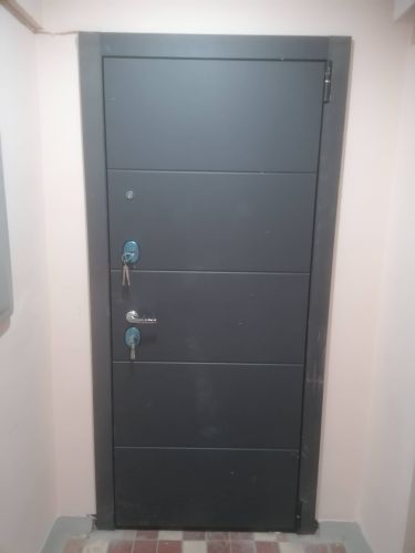 Установка входной двери весом до 95 кг