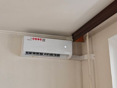 Установка сплит системы 7-9 kBTU (одноэтапный монтаж)