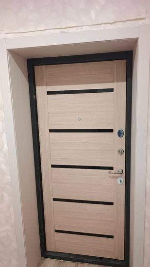 Установка входной двери весом до 95 кг