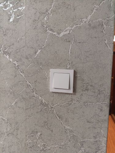 Установка люстры в сборке