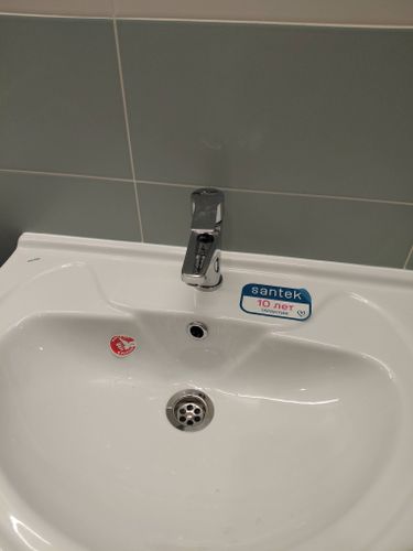 Установка напольного унитаза