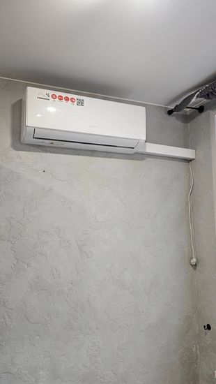 Установка сплит системы 7-9 kBTU (одноэтапный монтаж)