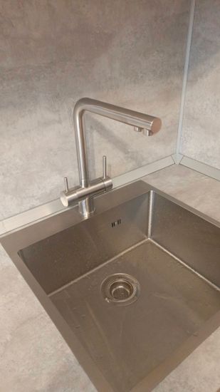 Установка и подключение смесителя Демонтаж мойки со смесителем с сохранением