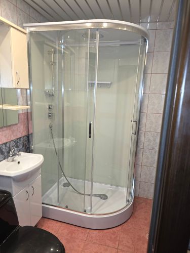 Демонтаж душевой кабины