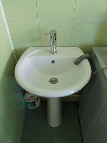 Установка смесителя (на готовые коммуникации)