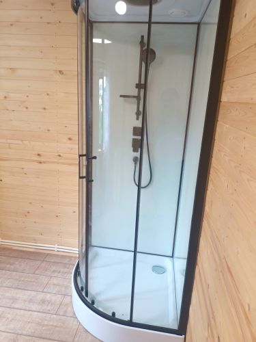 Установка душевой кабины шириной до 90 см