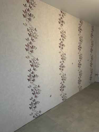 Поклейка флизелиновых /виниловых обоев свыше 40 кв.м