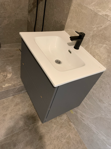 Установлен новый запорный механизм, обеспечивающий надежное функционирование водопроводной системы. Обеспечена герметичность соединений, предотвращена утечка жидкости.